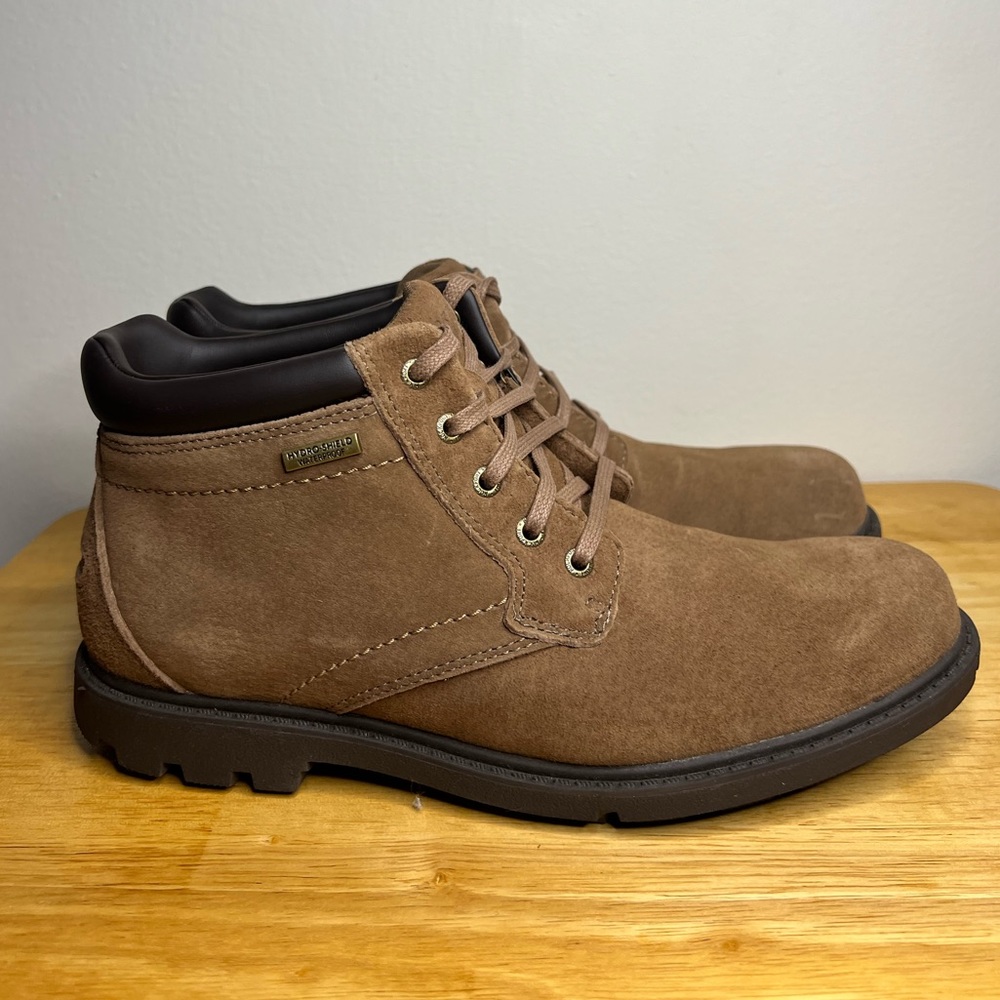 Big kid Rockport boot - size 7